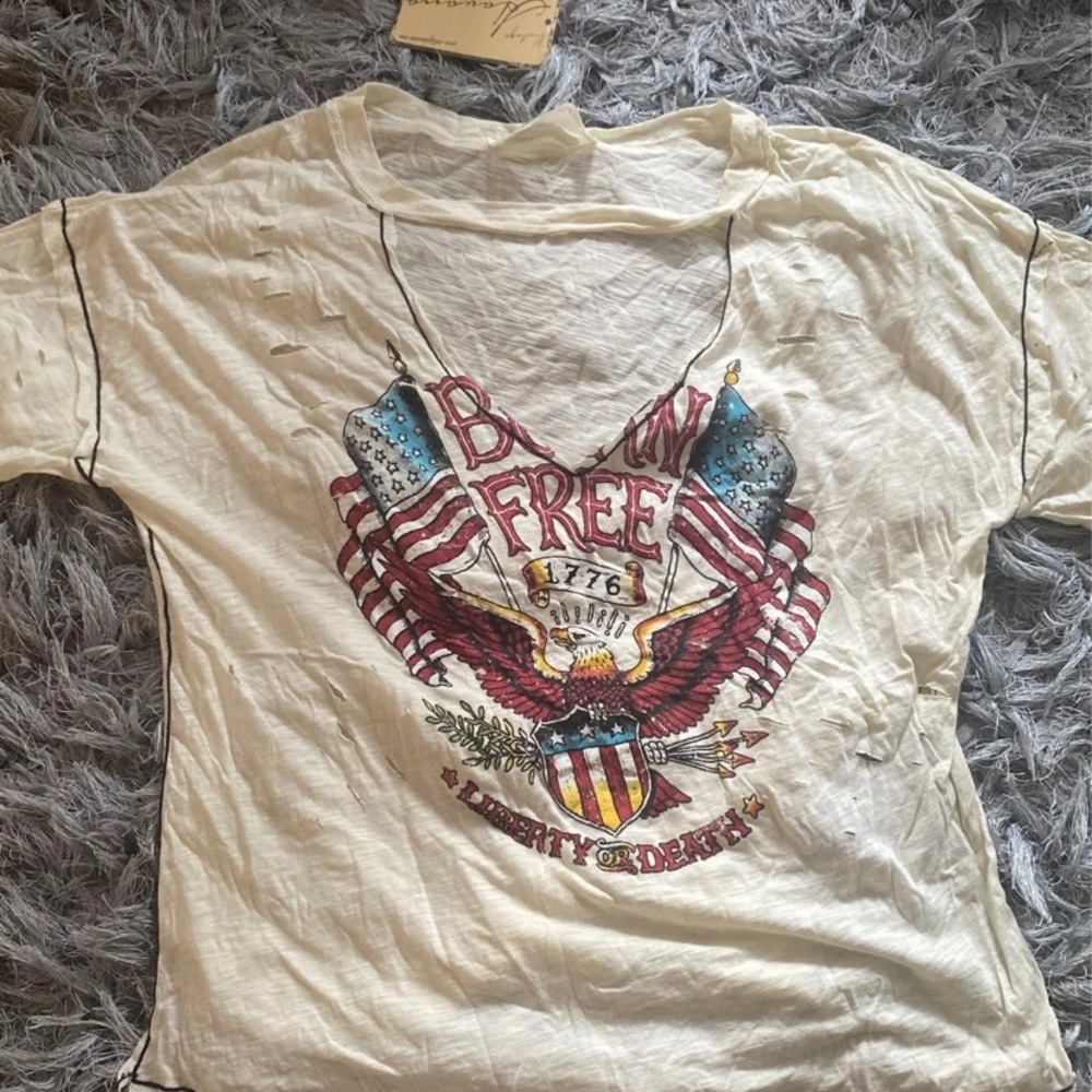 NWT!! Vintage Havana tshirt